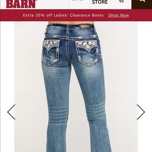 New jeans. Shyanne size 25